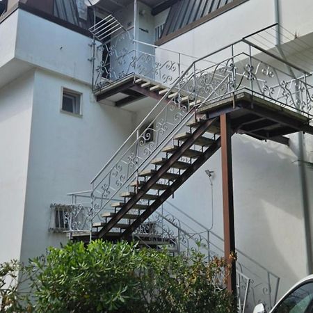 Апартаменти Sea Side Attic Розоліна-Маре Екстер'єр фото